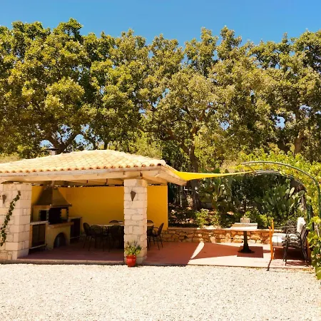 Villa Ermis - The Cretan Castello Kástellos